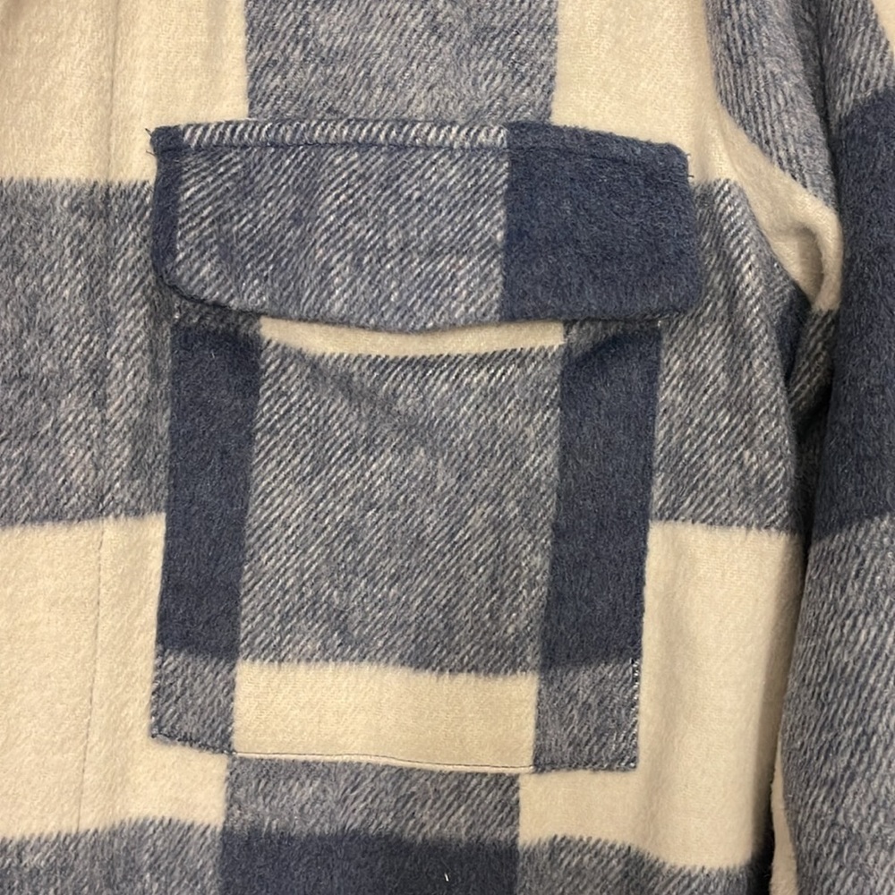 Plaid Jacket - Picture 2 of 4